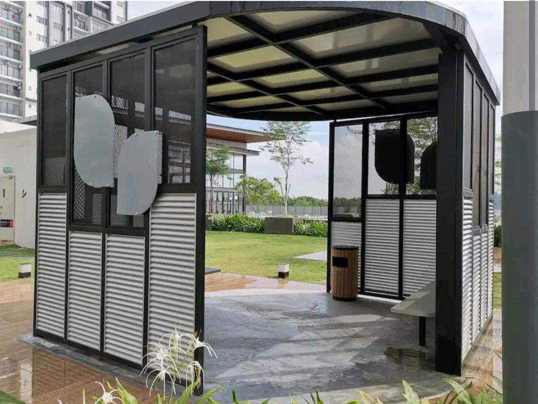 Hani Homestay Wifi Netflix Secure Parking Klia Usim Inti Aeon Mall Nilai Buitenkant foto