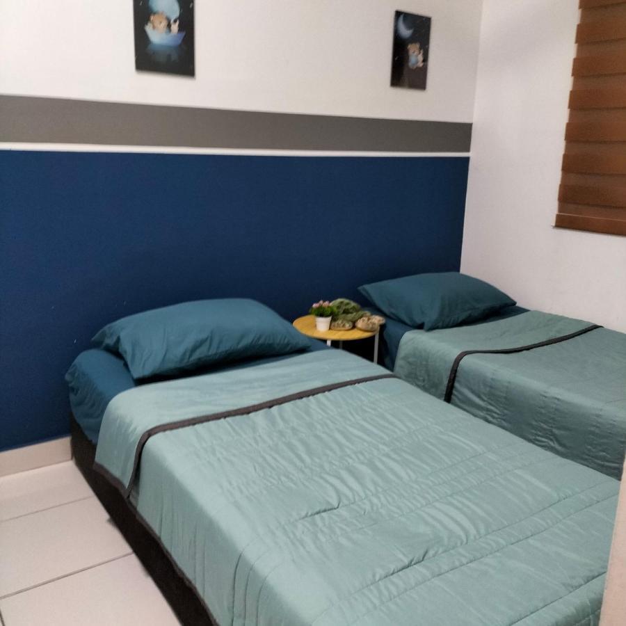 Hani Homestay Wifi Netflix Secure Parking Klia Usim Inti Aeon Mall Nilai Buitenkant foto